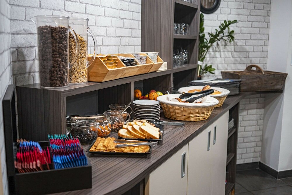 Фото Kyriad Saint Brieuc - Tregueux