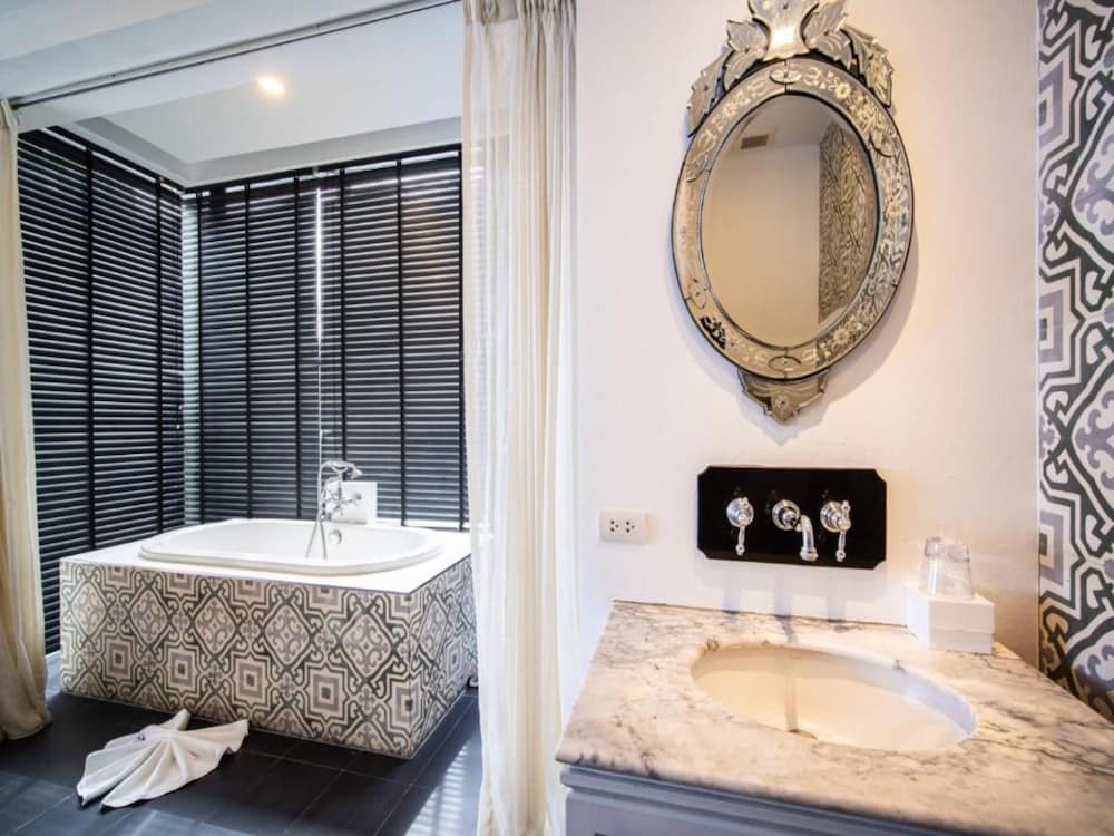 Фото Sky Lantern Hotel