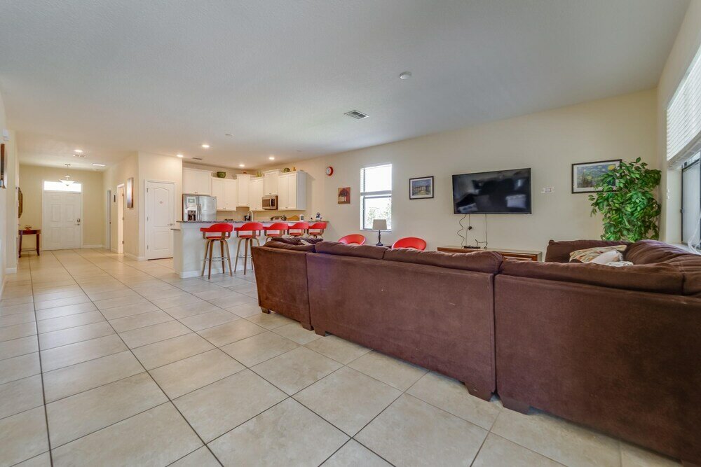 Фото Lei's 9-bedroom Champions Gates Vacation Home