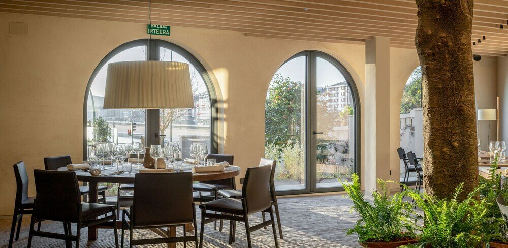 Фото Hotel Ur Bare