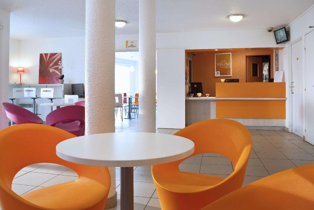 Фото Premiere Classe Rosny Sous Bois