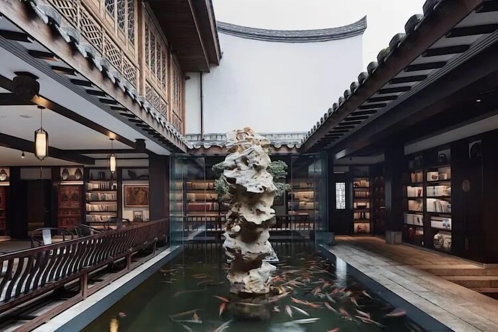 Фото Sanfang Qixiang Shuxiang Wenru Hotel