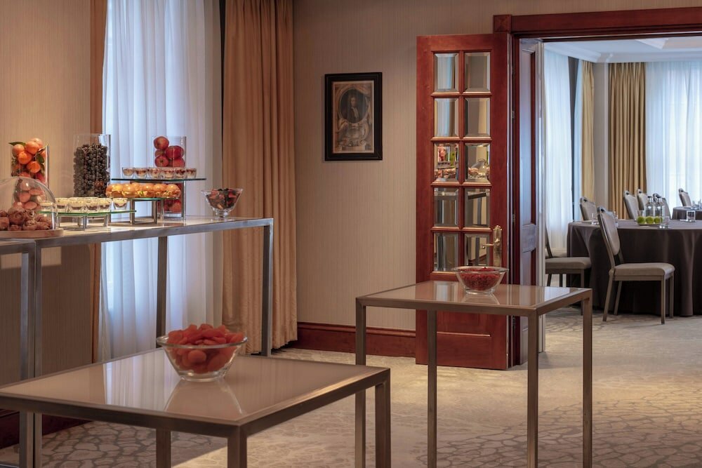 Фото Grosvenor House, A Jw Marriott Hotel