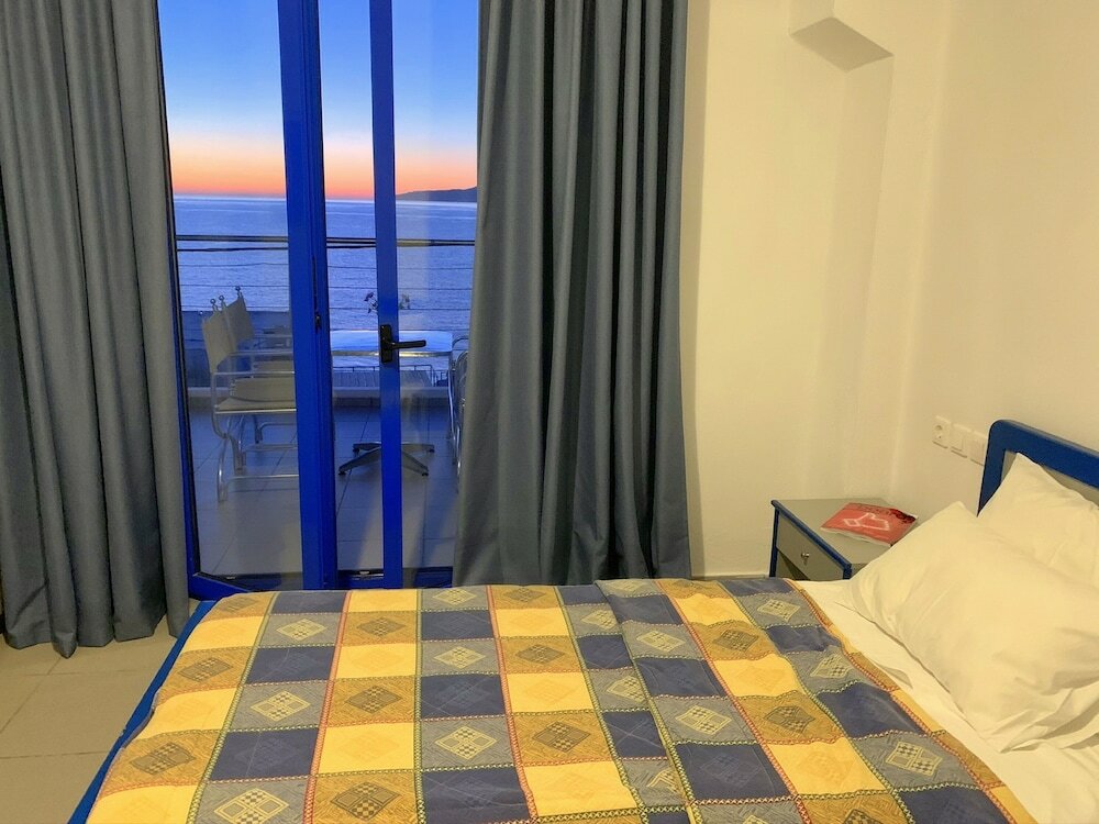 Фото Kassavetis Center - Hotel Studios & Apartments