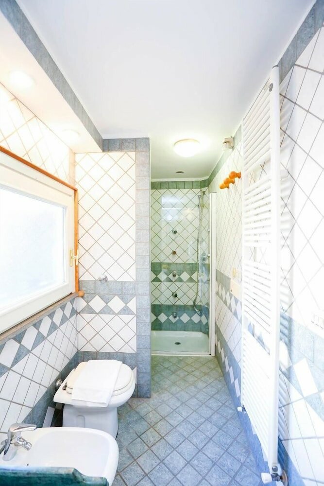 Фото Two Bedroom Apartment