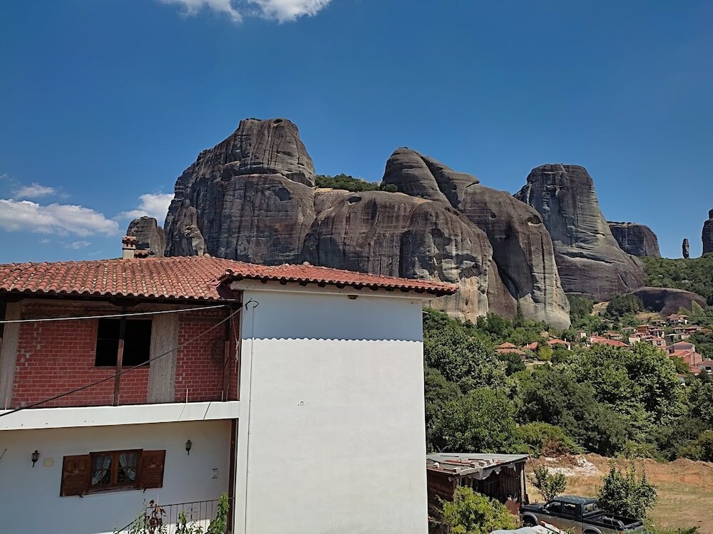 Фото Spartacus House