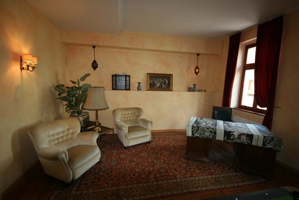 Фото Cour De Berlin