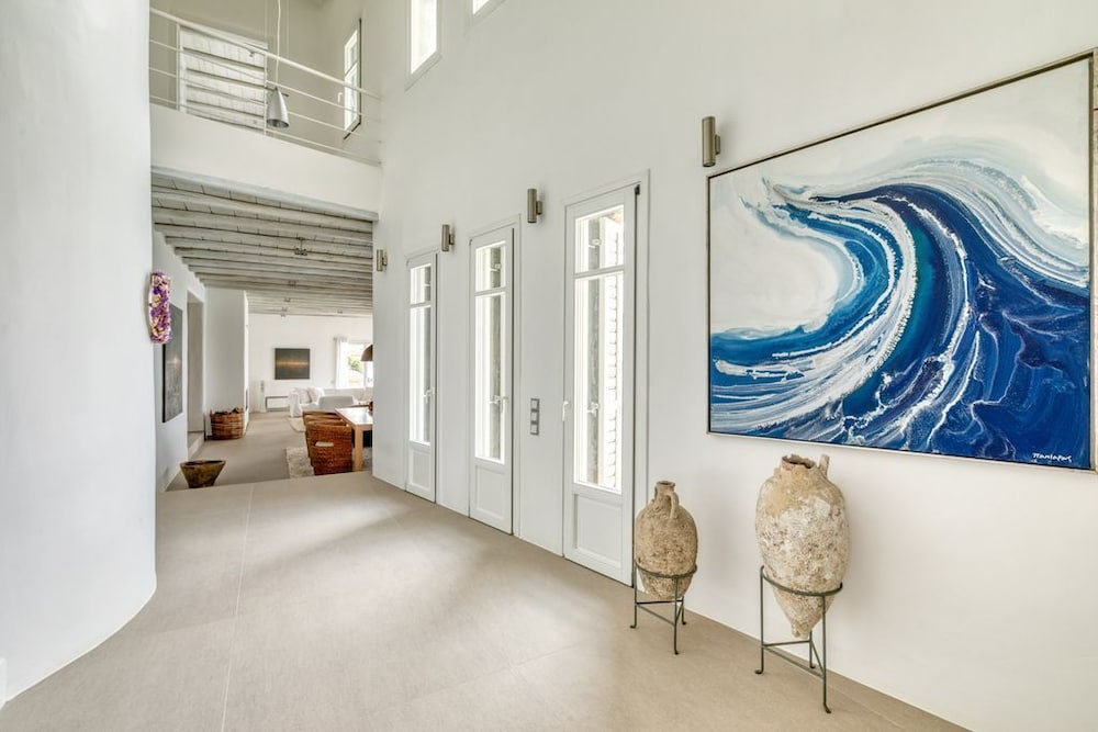 Фото Crystal Villa 6 Bedroom