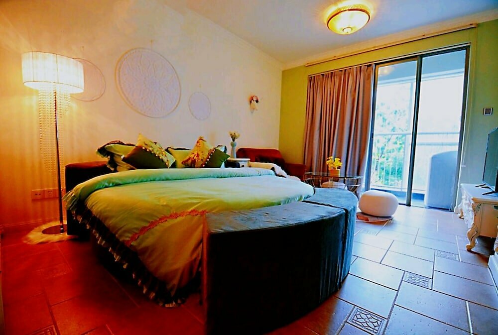 Hotel Avatar Green Queen Round Bed High Rise View Futian, Shenzhen, photo