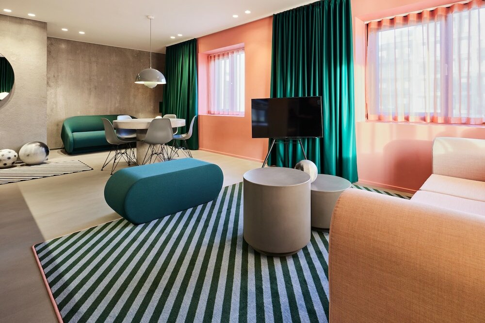 Фото Kirk Suites