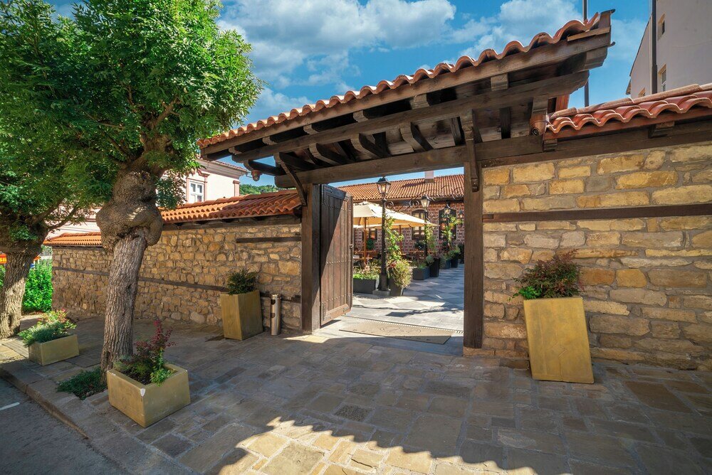 Фото Bey House Royal Hotel