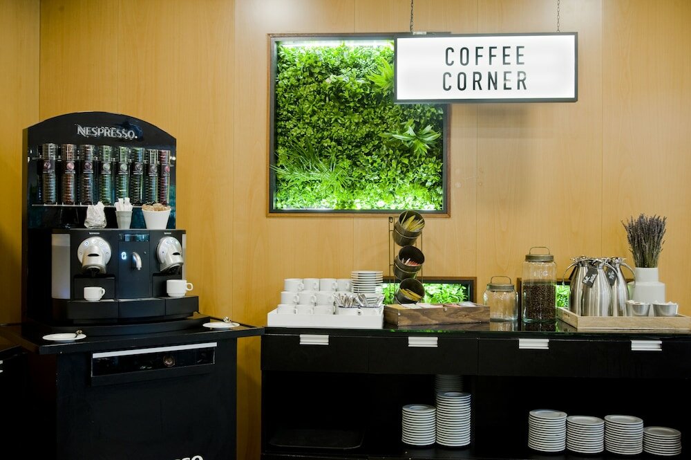 Фото Voco Madrid – Retiro