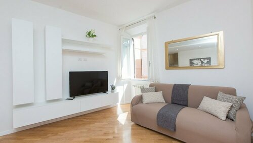 Жильё посуточно Rental in Rome Giulia Atmosphere в Риме