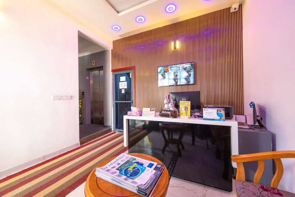 Фото Отель White Beach Holiday