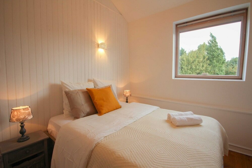 Фото Cozy Hackney Apartment