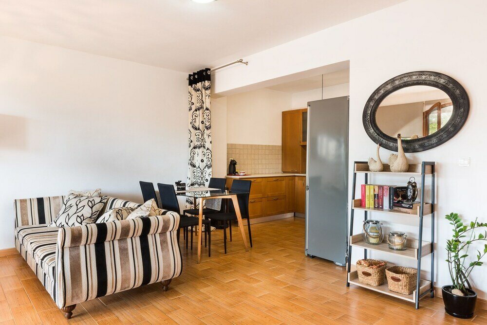 Фото Dream Lux Flat with Great Outdoor Pool & Parking