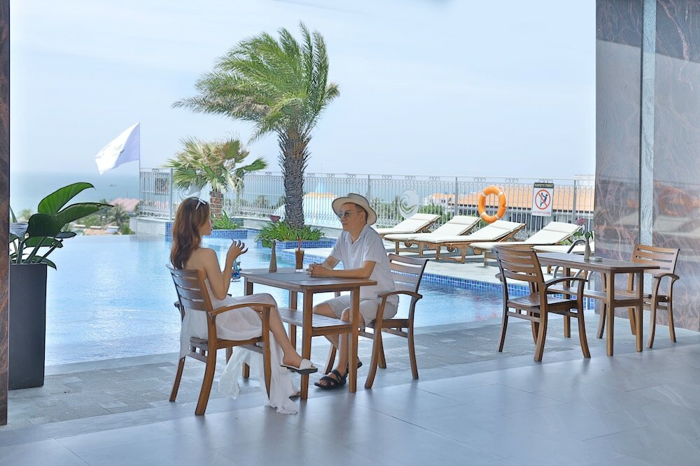 Фото Vipol Mui Ne Hotel & SPA