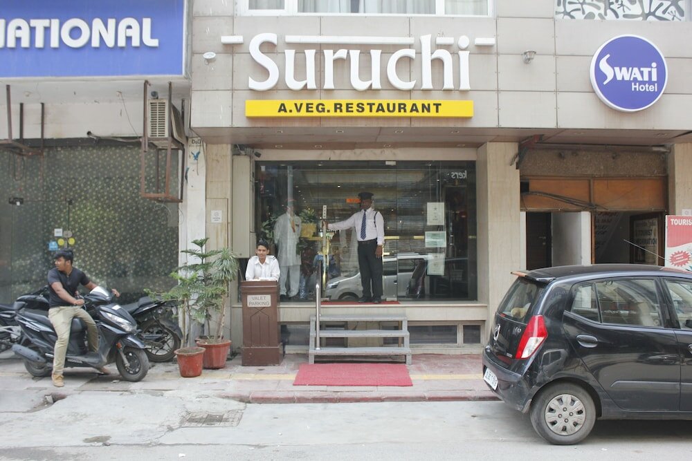 Фото Hotel Swati Deluxe