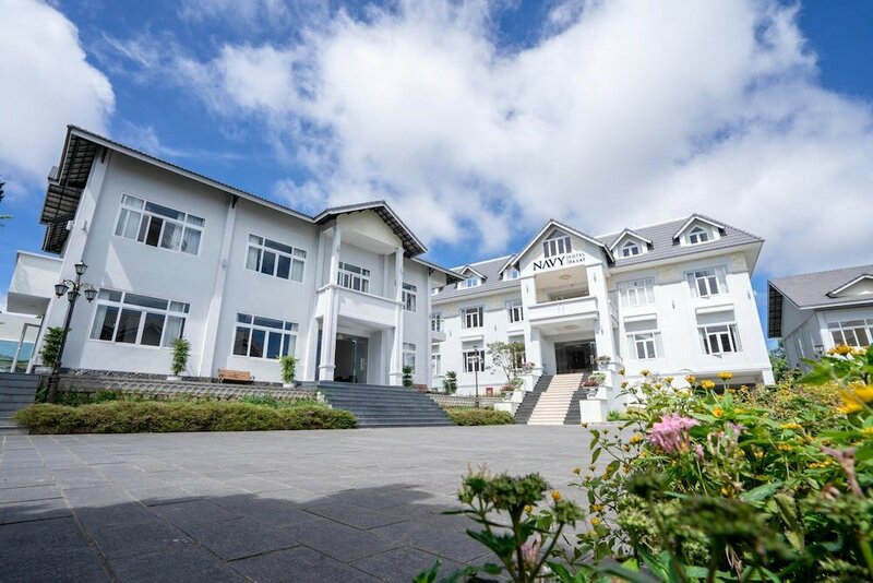 Гостиница Navy Hotel Da Lat в Далате