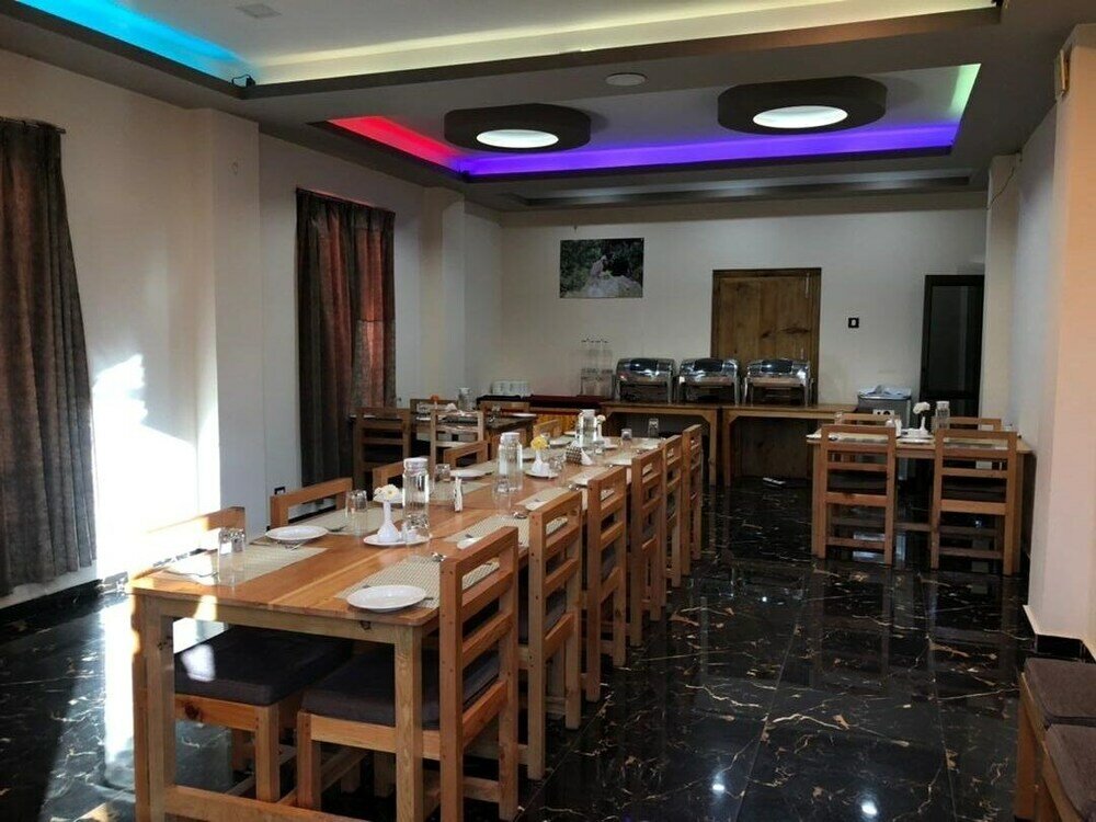 Фото Tsherim Resort