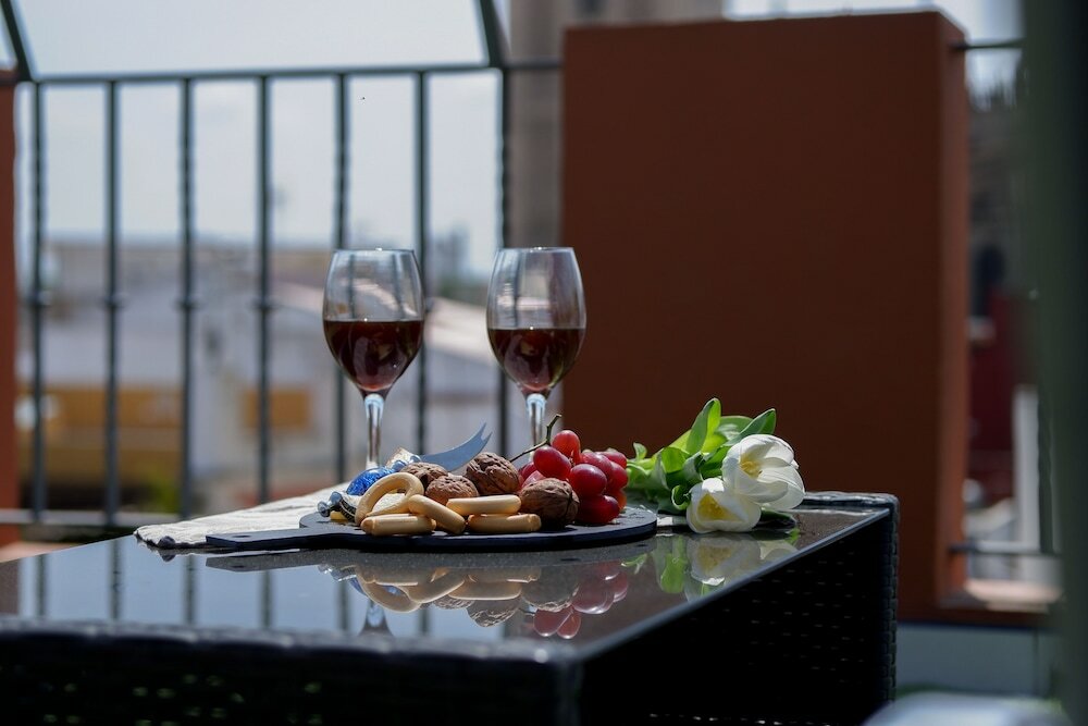 Фото U-Sense Sevilla Santa Cruz