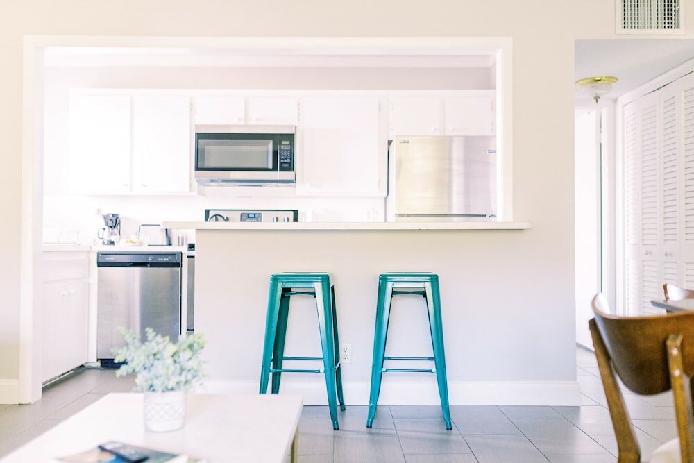 Фото Bayview Apartments by Lowkl