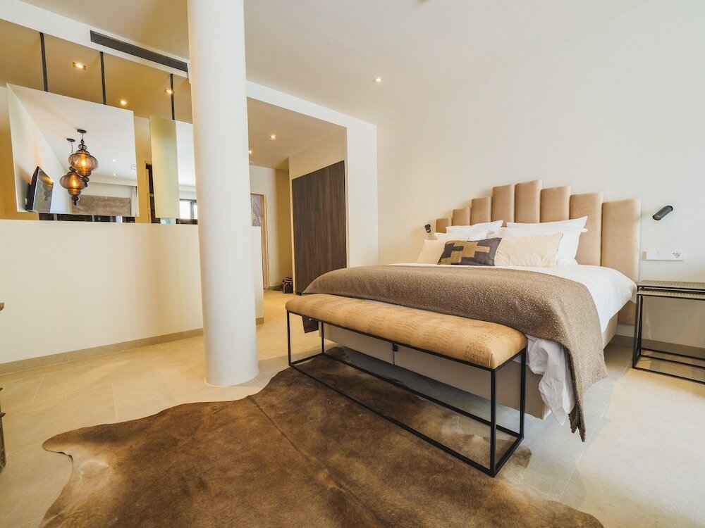 Фото Comfy Studios