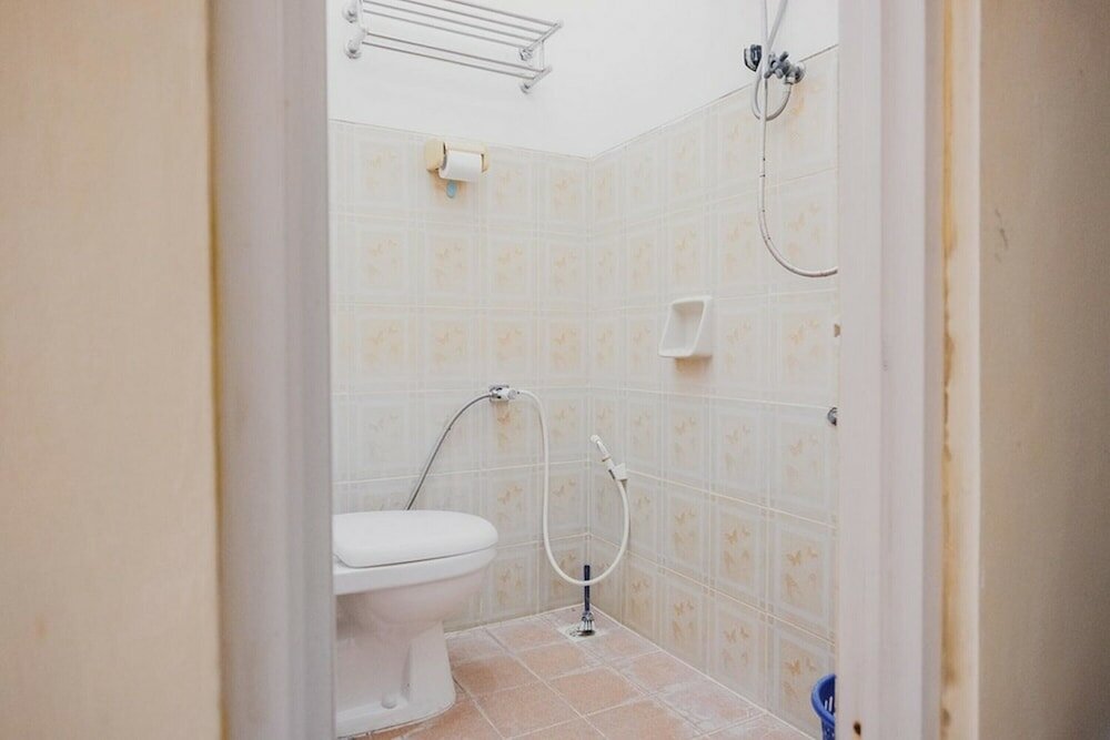 Фото RedDoorz Syariah near Stadion Maulana Yusuf