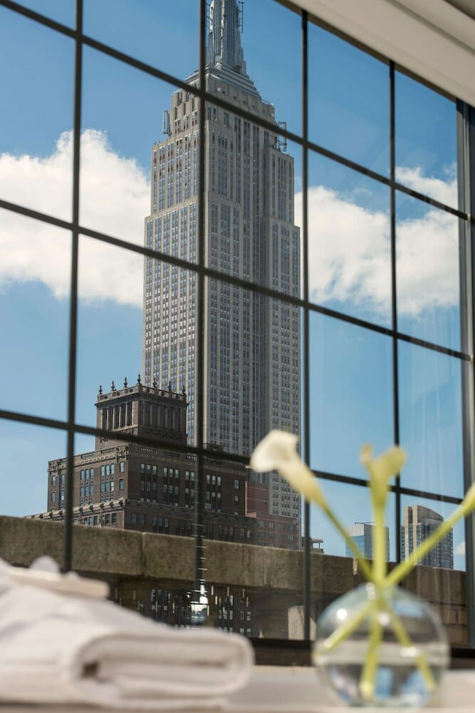 Фото 70 Park Avenue Hotel