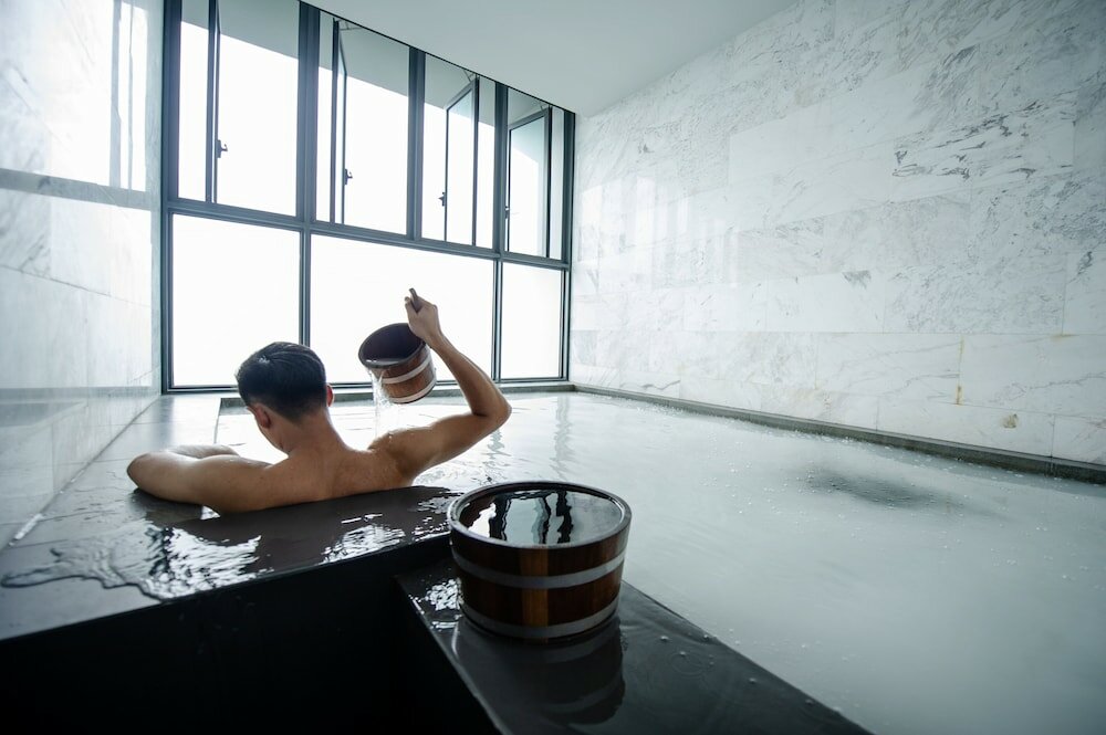 Фото Oakwood Hotel and Residence Sri Racha