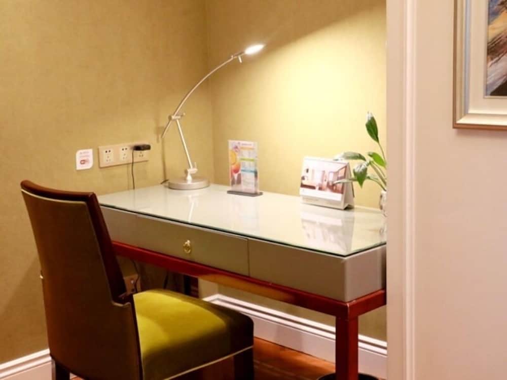 Фото GreenTree Eastern Hotel Binhai Obrao Liya City Square