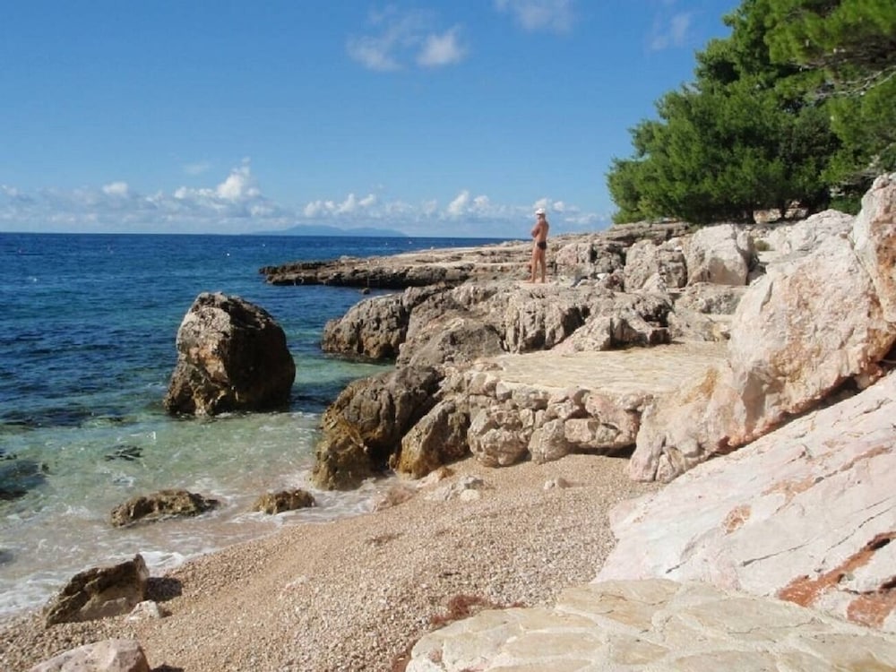 Фото Josip - 100 m From Beach - A4