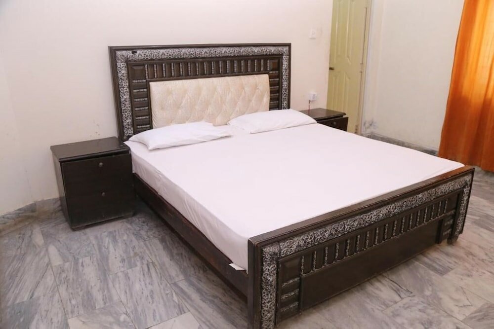 Фото Hotel Sareena Residence