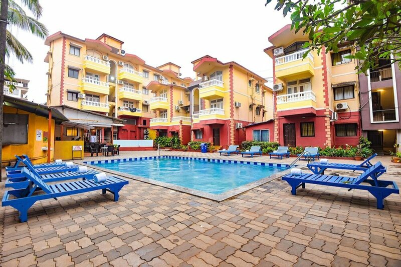 Гостиница FabExpress Park Avenue With Pool, Calangute Beach
