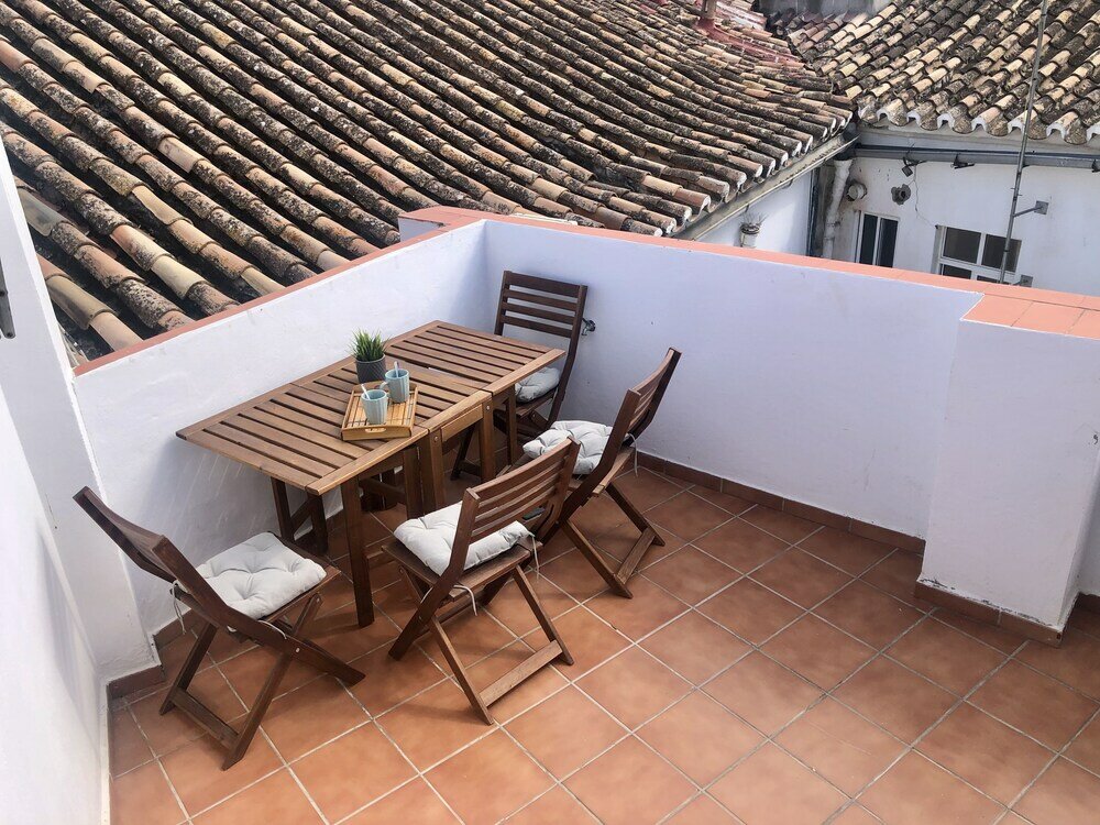 Фото Suites La Merced Malaga365