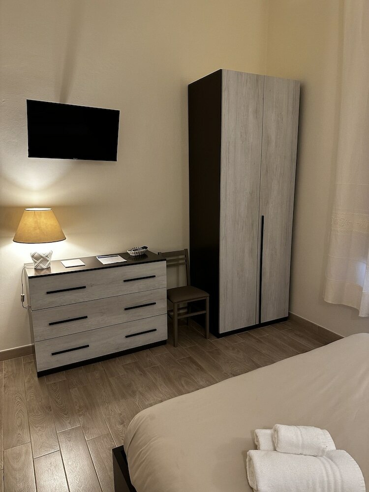 Фото Domo Achenza Guesthouse