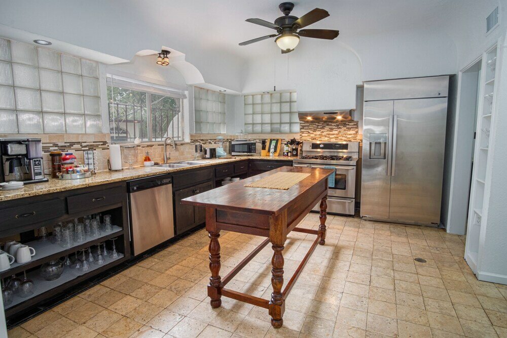 Фото Splash Into Vacation 6br Home w Pool & Waterslide