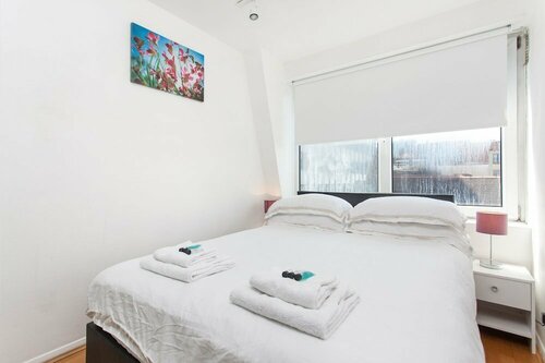 Oxford Street & Soho Modern 2 Bed Apt