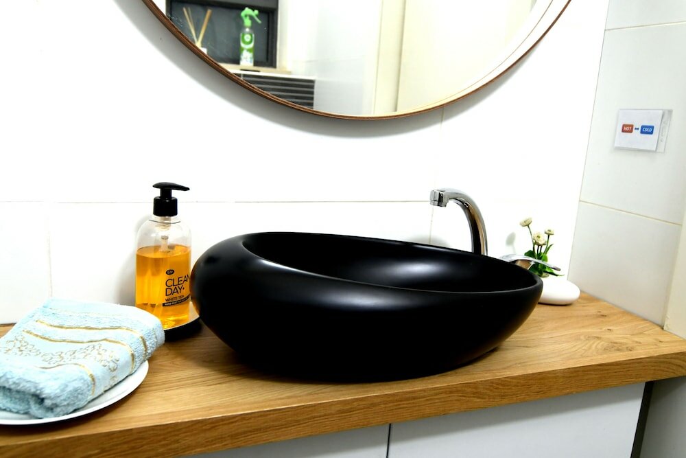 Фото Stunning guest suite in stunning village