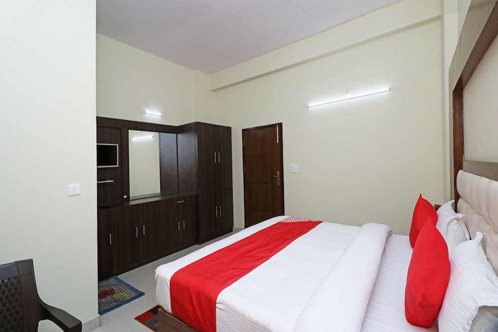 Фото Oyo 26757 Md's Residence