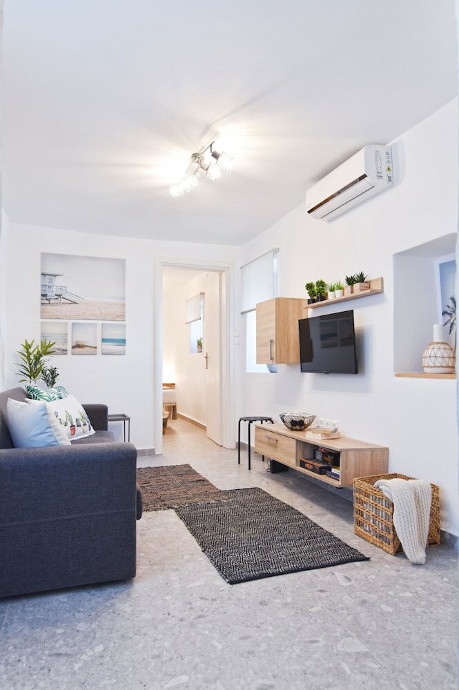 Фото Little House On The Prairie