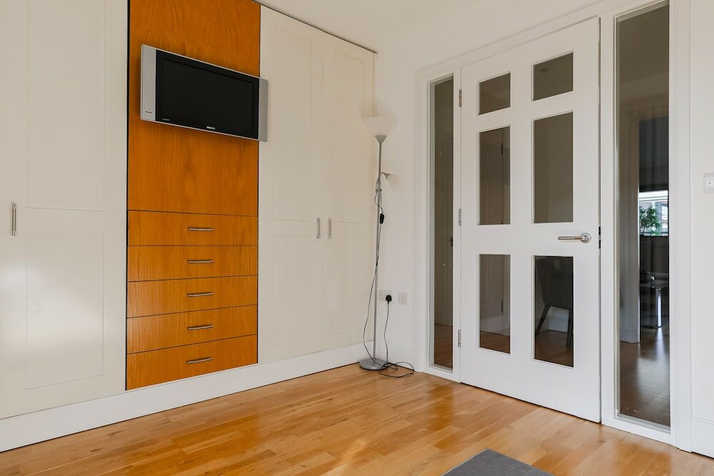 Фото StayInn Canary Wharf