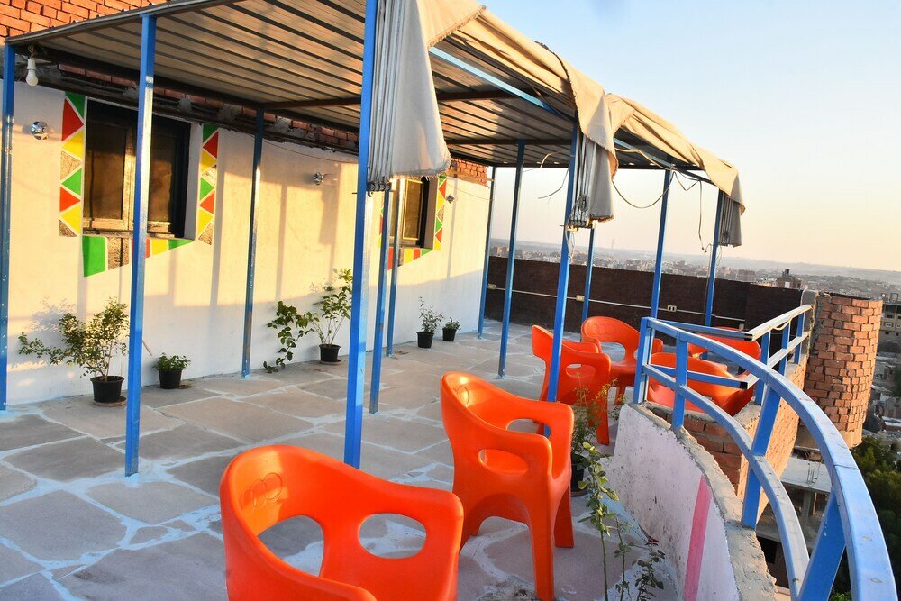 Фото Captain Guest House