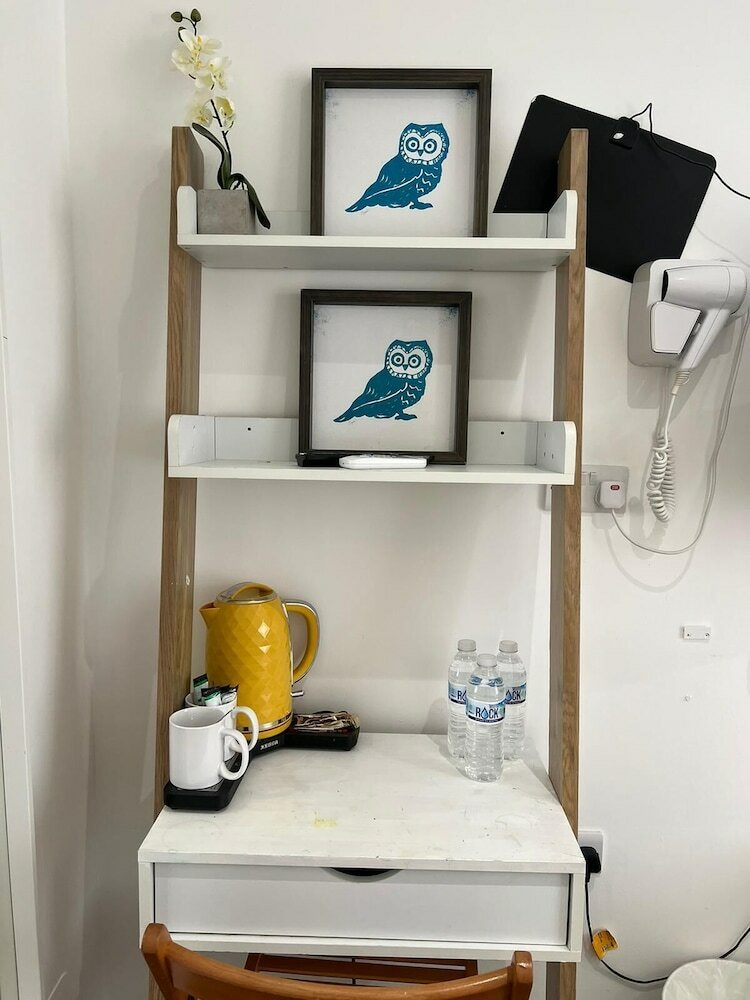 Фото Wembar Hotel