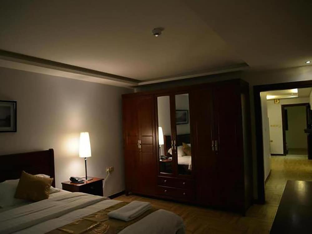 Фото Al Rose Al Motamiza