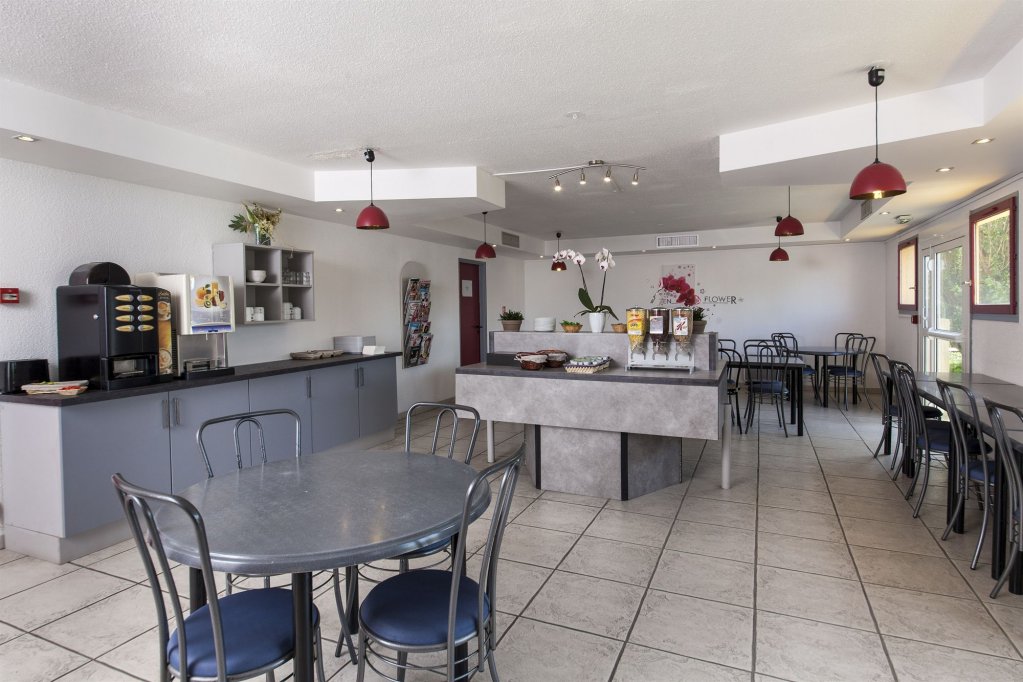 Фото Ibis Calais Car Ferry