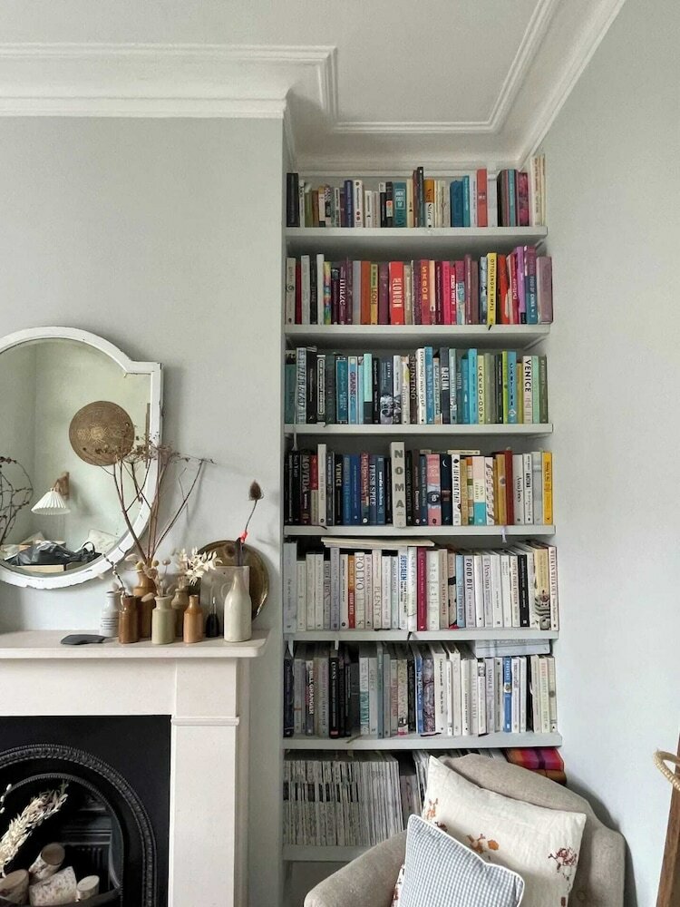 Фото Lovely 3bd Victorian Townhouse W/garden - Brixton!