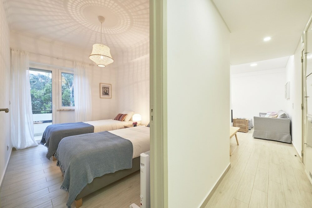 Фото Light Apartment W Balcony Apartment by TimeCooler