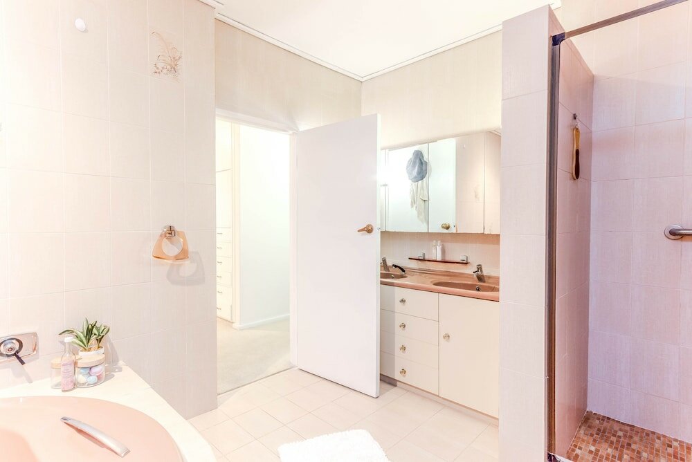 Фото Nassau Crescent by Ctha