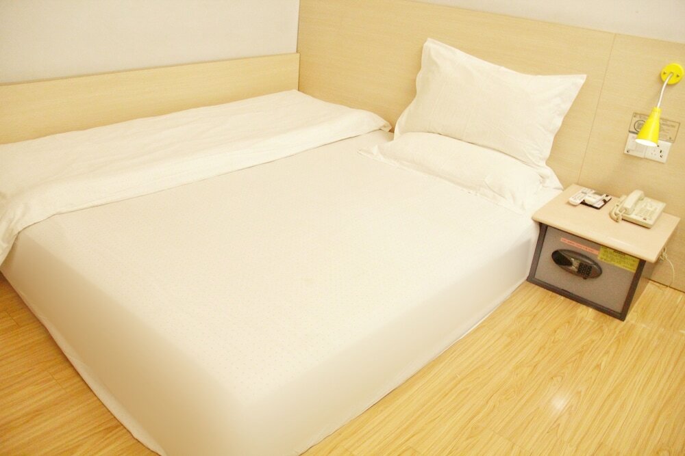 Фото Wenxin Hotel Foshan